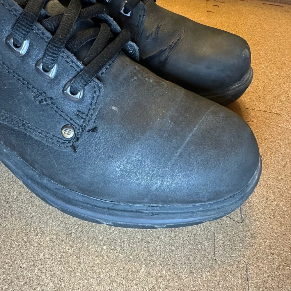 Skechers Relaxed Fit Memory Foam Black Leather‎ Work Shoes Mens 9.5 SN 64260